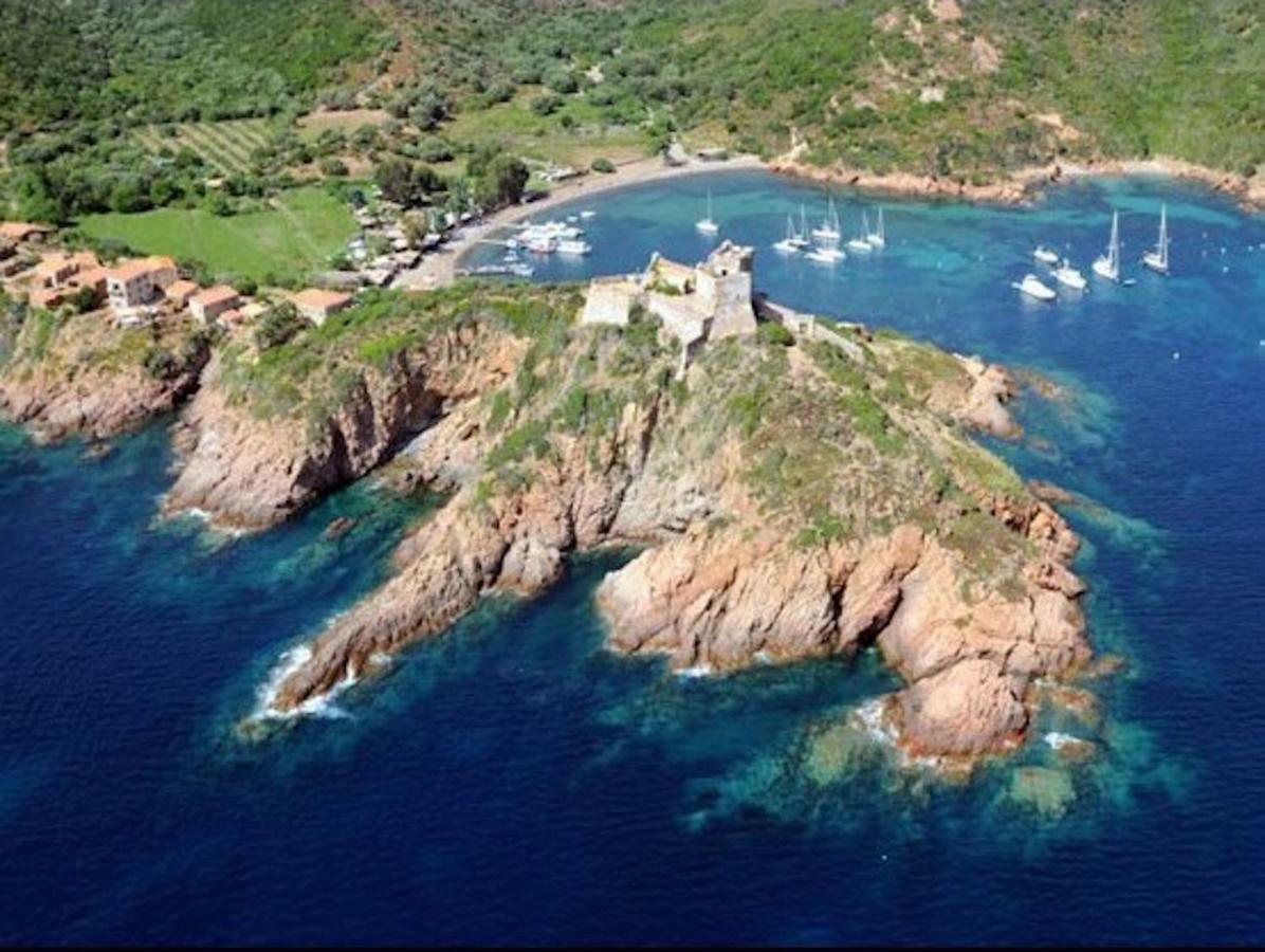 Maison De Vacances Renno Luaran gambar
